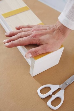 Montážní oboustranná pěnová páska TESA 1,5 m x 19 mm, bílá