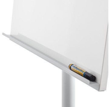 Mobilní flipchart Magnetoplan Junior plus 68x97 cm