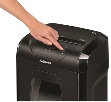 Skartovač Fellowes 12 C, černý