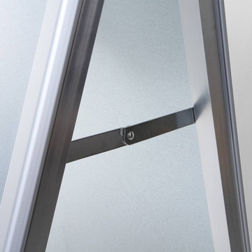 Reklamní áčko A2, oblý roh, profil 32mm, metalová záda