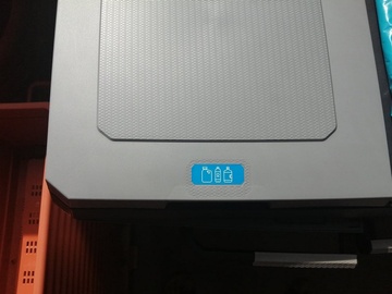 Plastová recyklační skřín KETER SPLIT CABINET BASIC na třídění odpadu 2x110 l