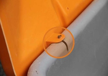 Nádoba na zimní posyp CEMO SGB s otvorem šedo/oranžová 1100 l