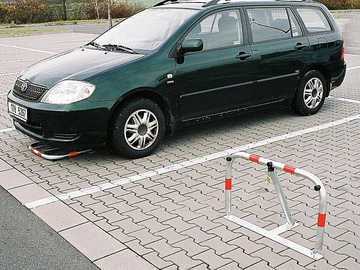 Parkovací zábrana U 60 sklopná - zinkovaná