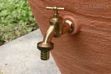 Okrasná nádoba na dešťovou vodu Amphora 250 l