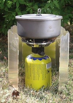 Skládací závětří MEVA pro outdoor vařiče